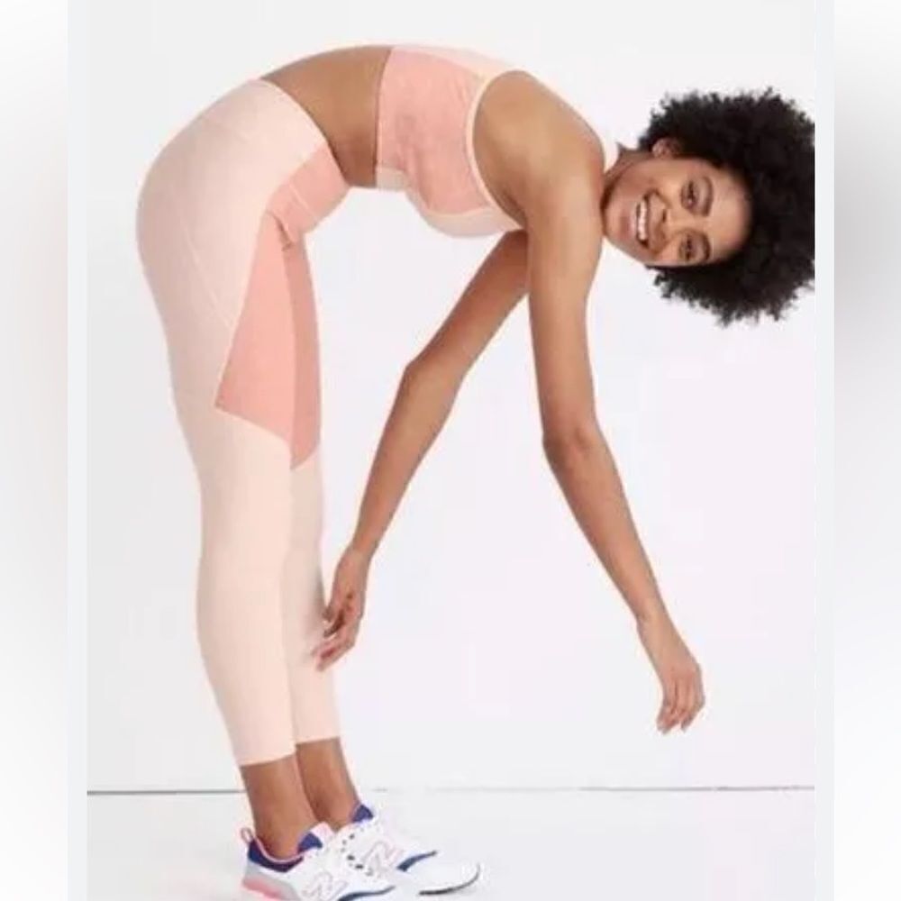 Outdoor Voices Colorblock Capri Leggings Women’s XS